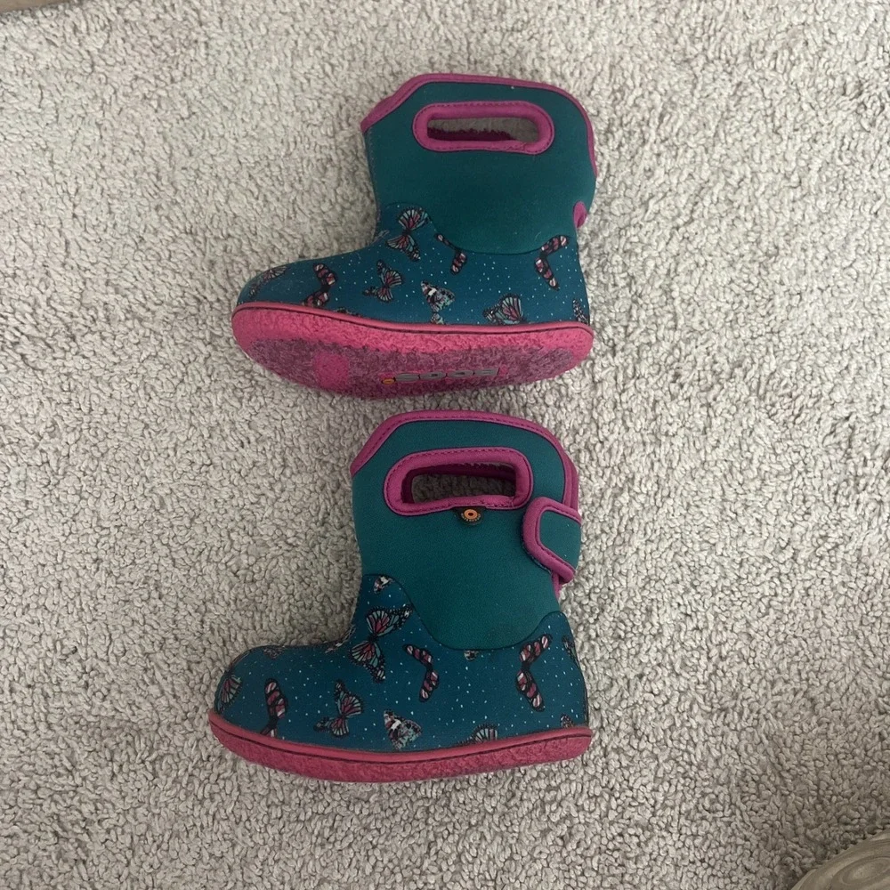 Bogs Baby butterfly Waterproof Faux Fur Lined Rain/Snow‎ Boots Size 6